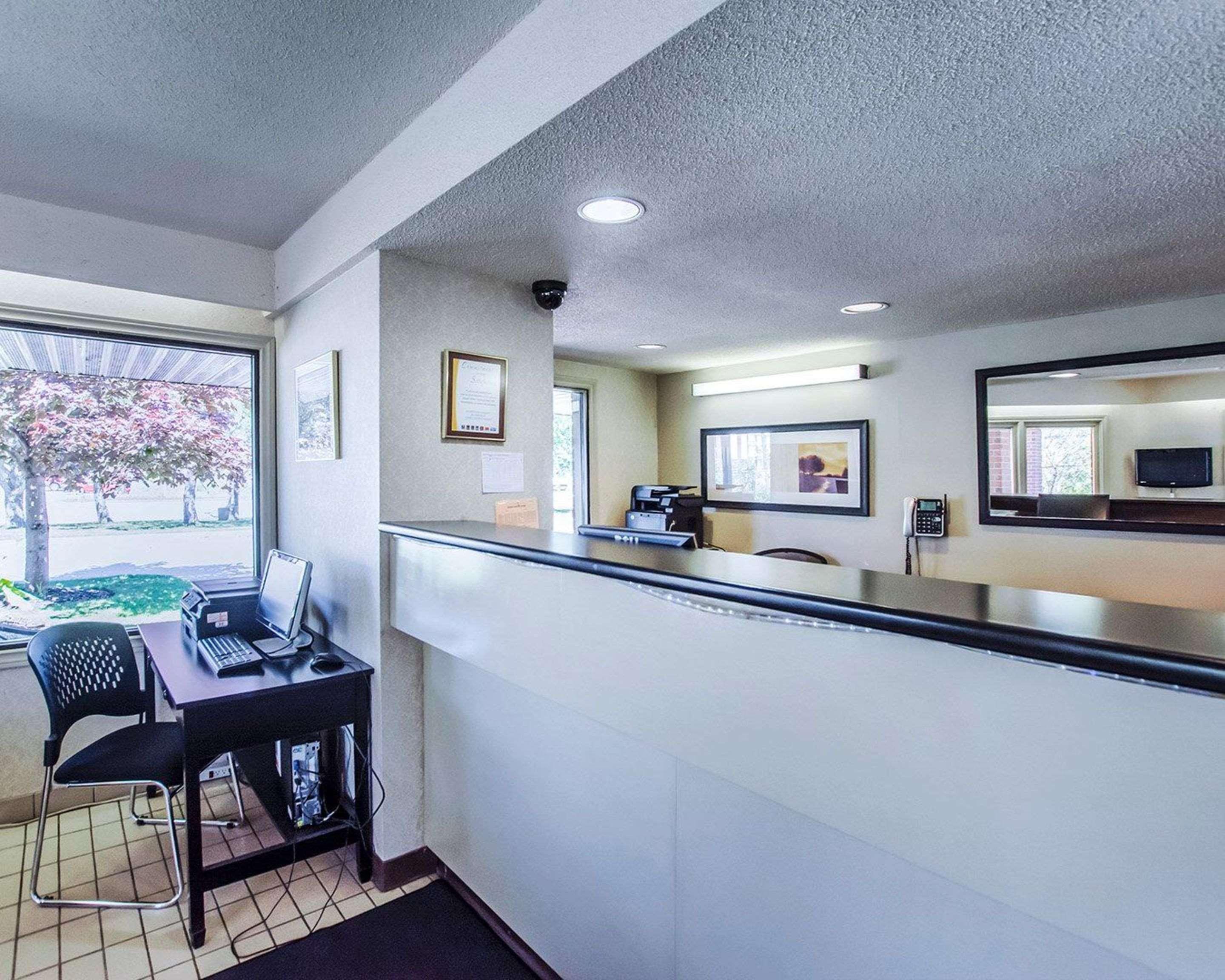 Rodeway Inn Saint John Exterior foto