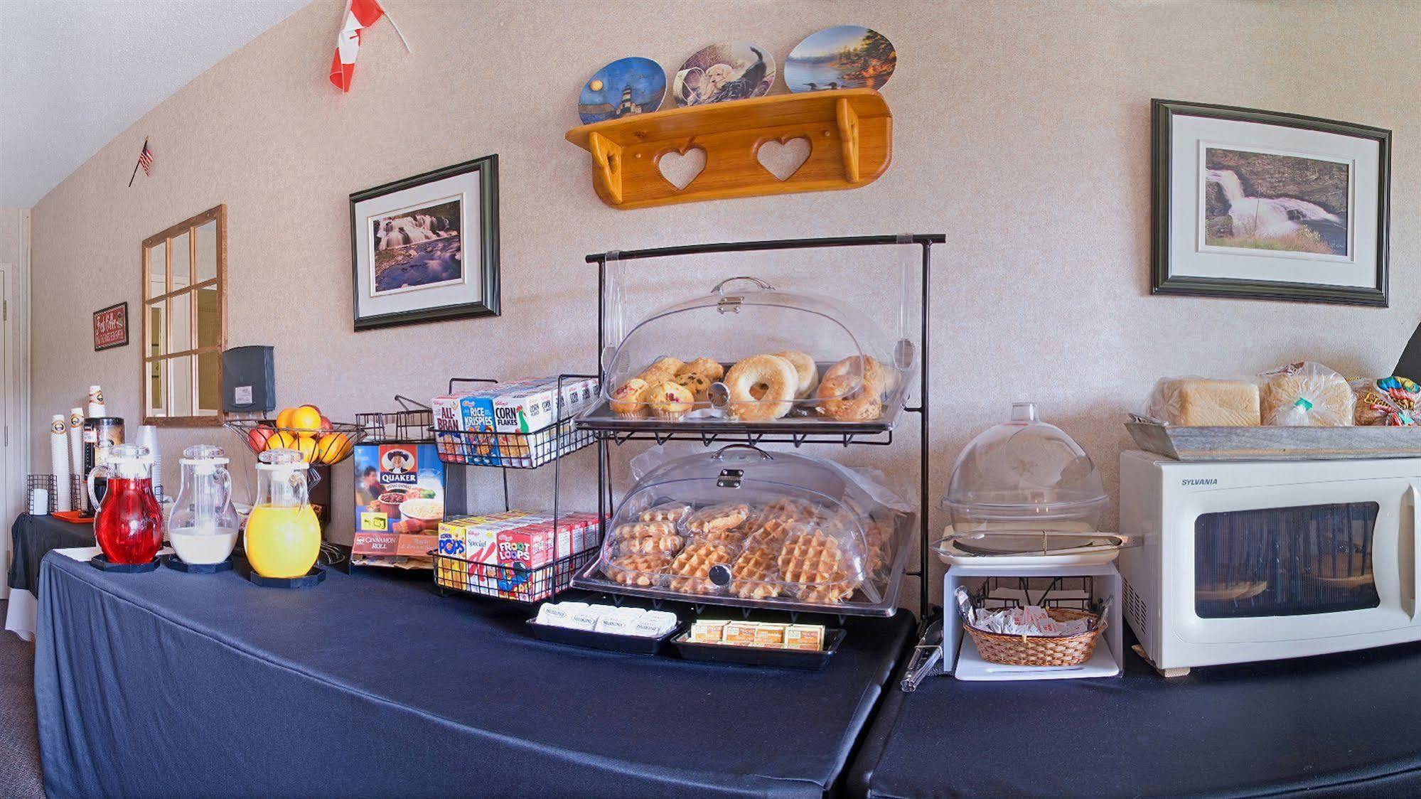Rodeway Inn Saint John Exterior foto